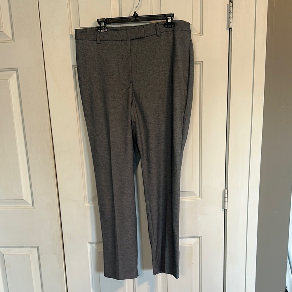 Talbots size 14 high waisted straight pants navy and white